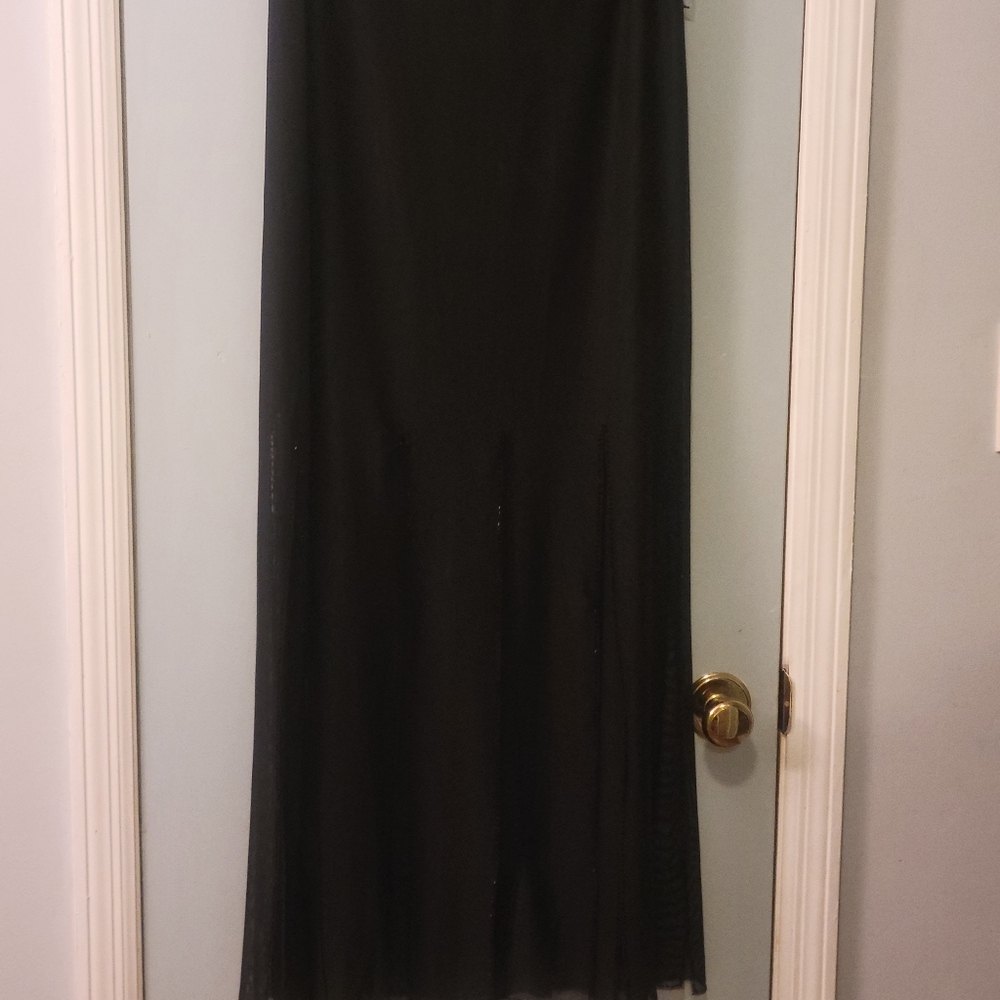 Brand new black skirt.